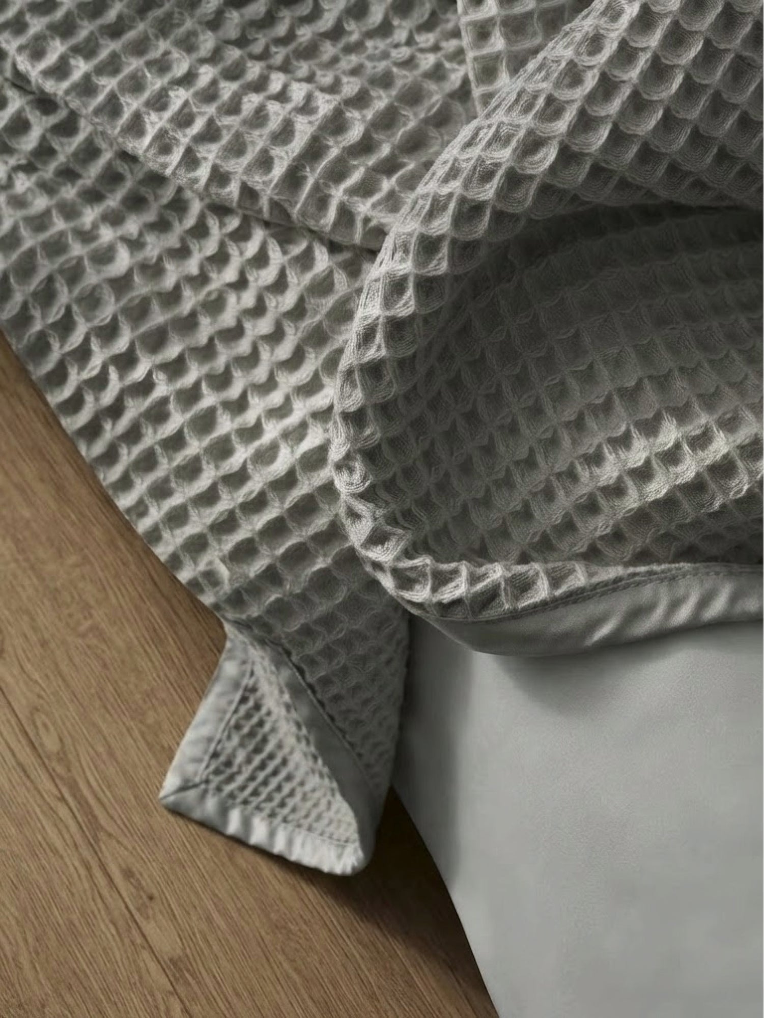 #Color_Gray