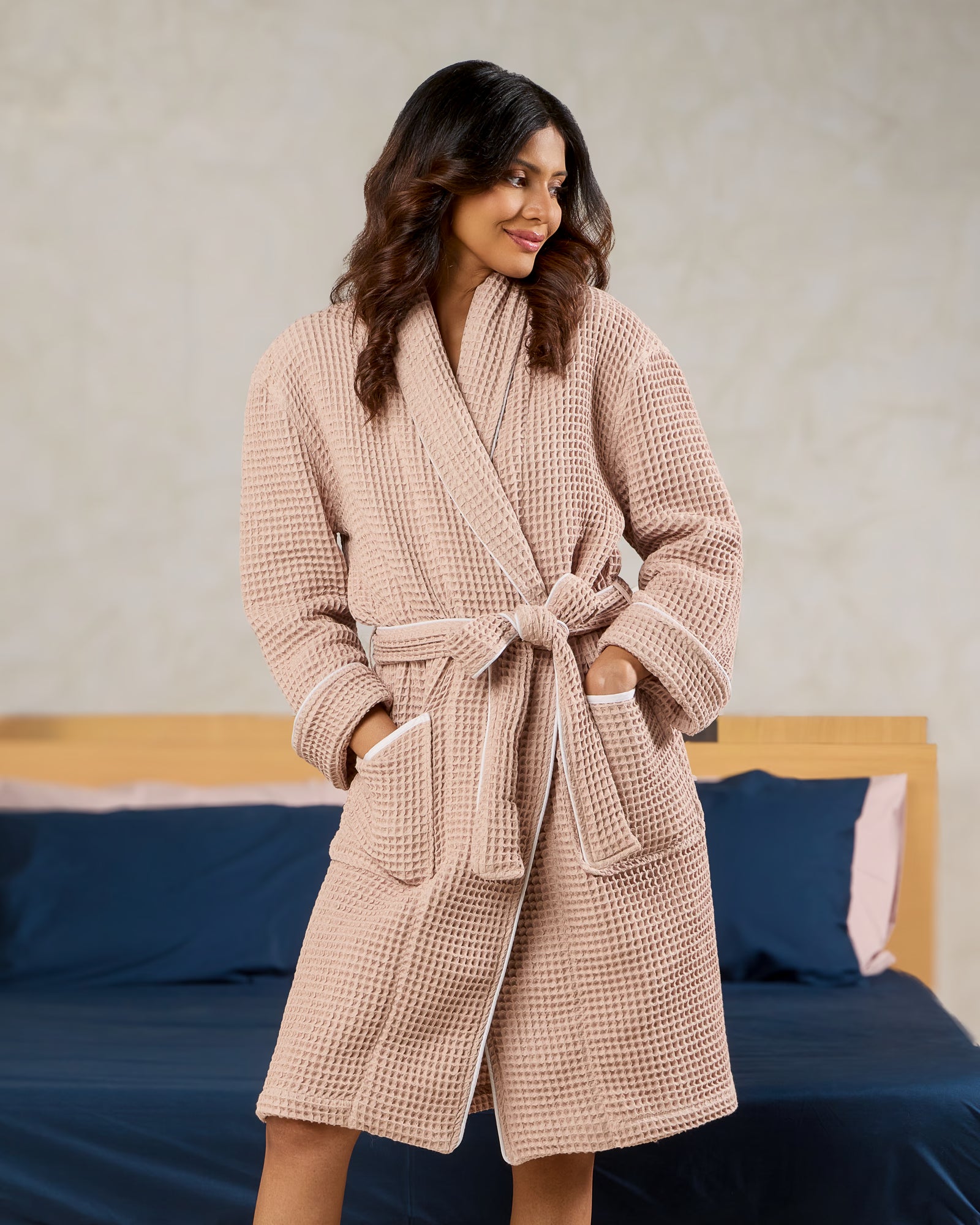 #color_Dusty Pink with White Piping