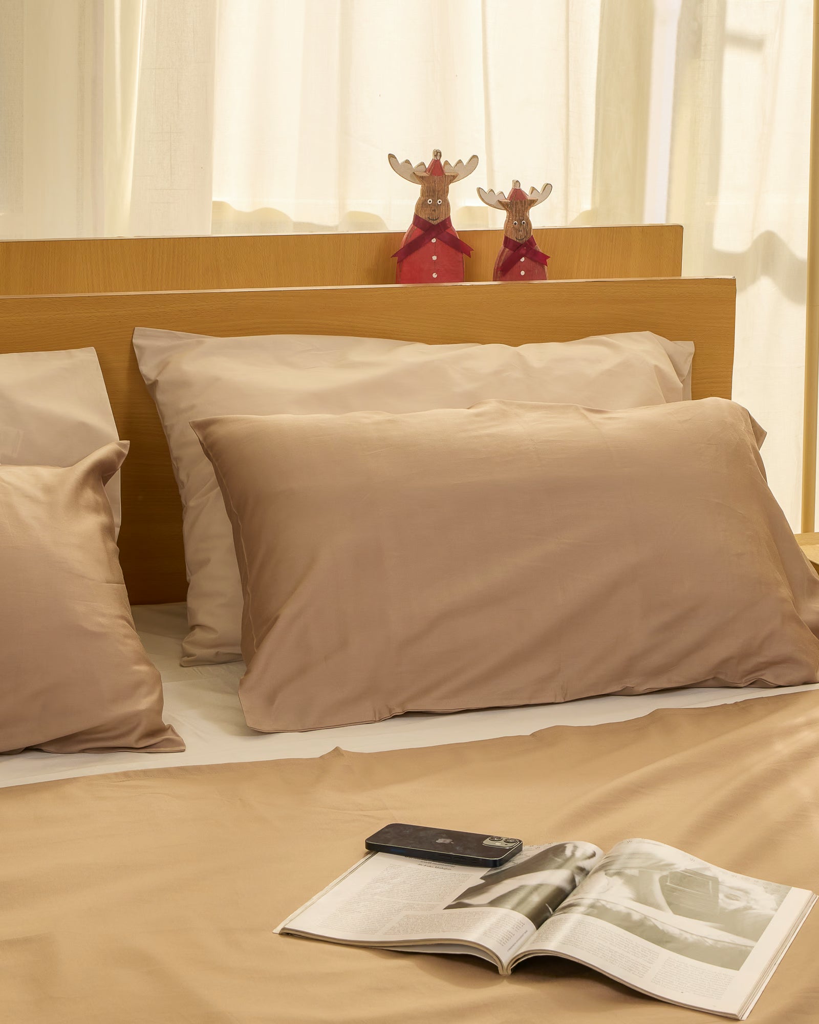 #Color_Taupe Brown